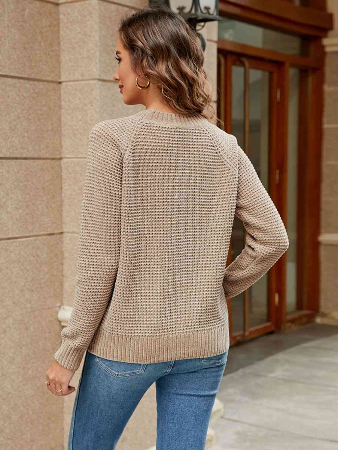 Round Neck Raglan Sleeve Sweater