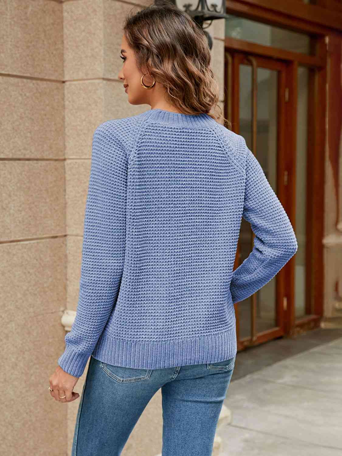 Round Neck Raglan Sleeve Sweater